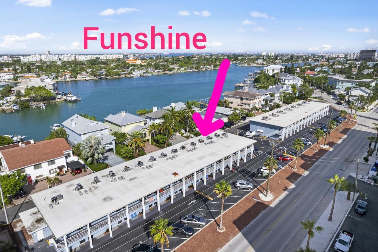 Funshine Sunset Beach เซนต์พีทบีช ภายนอก รูปภาพ